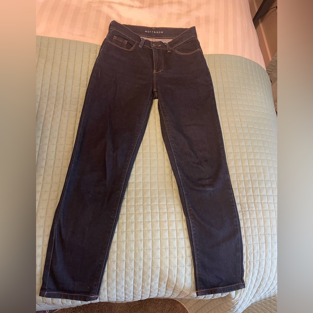 Mott & Bow Jeans 25p